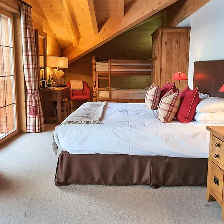 Mountain Lodge,