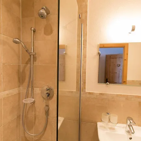 Mountain Lodge, 4*