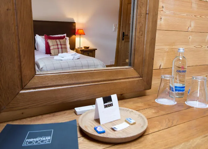 Mountain Lodge, Hotel