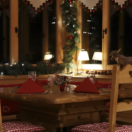 Mountain Lodge, Hotel